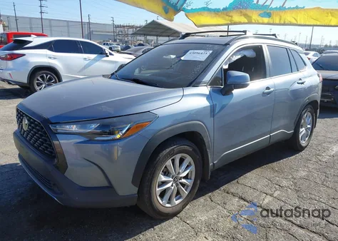 2022 Toyota Corolla Cross Le from USA, damaged, VIN 7MUBAAAG3NV033480